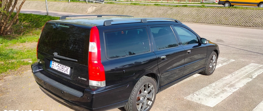 Volvo V70 cena 23900 przebieg: 228400, rok produkcji 2007 z Białystok małe 172